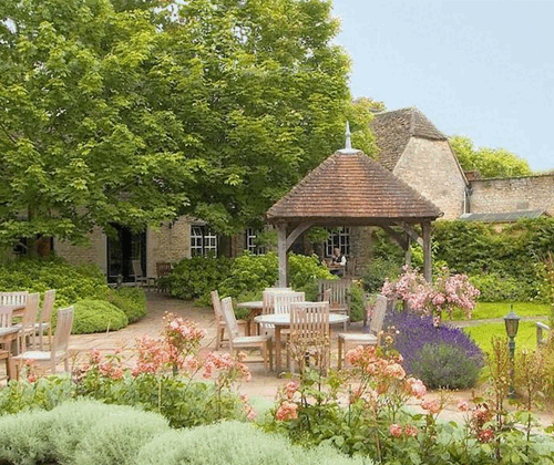 Dining Break Near Bath for two
