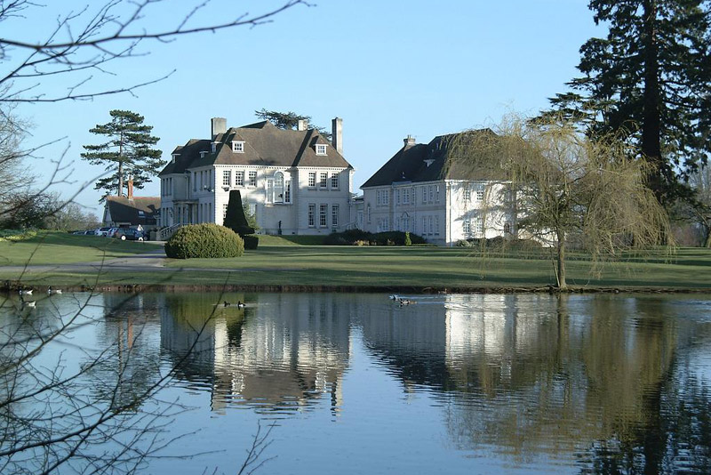 Worcestershire: Countryside House