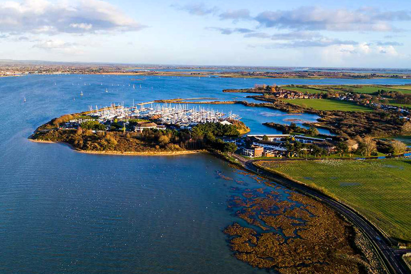 Hampshire: Waterfront Hotel