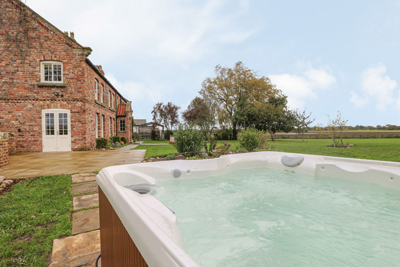 Yorkshire Wolds: Luxury House