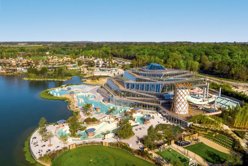 Disneyland Paris: with Park Tickets