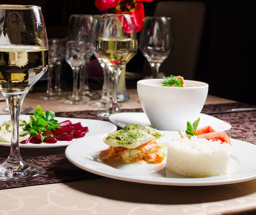 Let’s Dine Out – Restaurant Experiences for Two