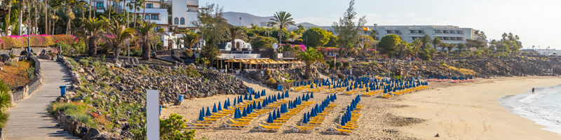 Playa de los Pocilos Hotels