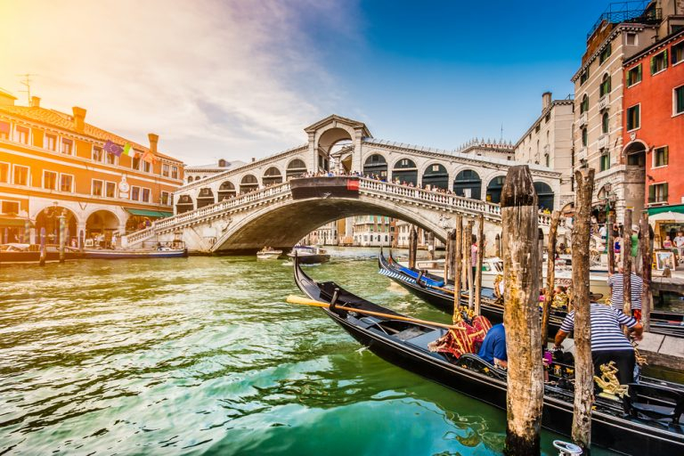 rialto-bridge-venice.jpg