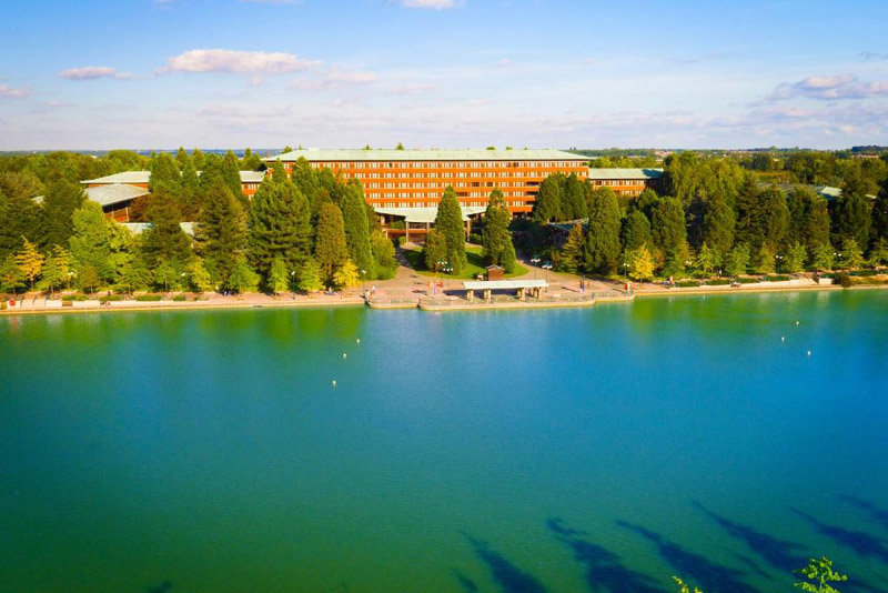 Disneyland Paris: with Coach Travel