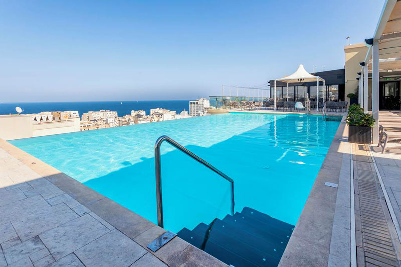 Malta: Rooftop Pool