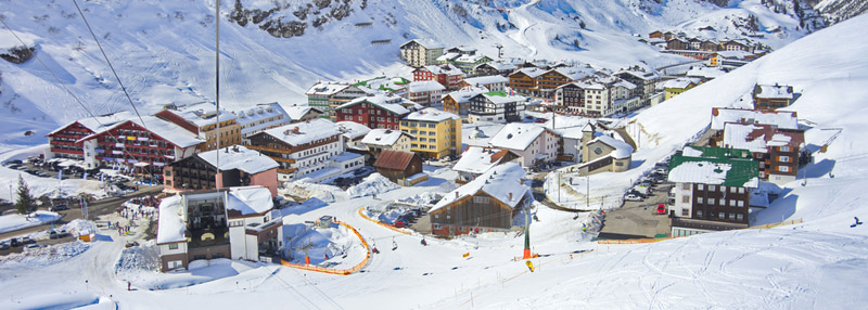 Zurs Ski & Snowboard Holidays